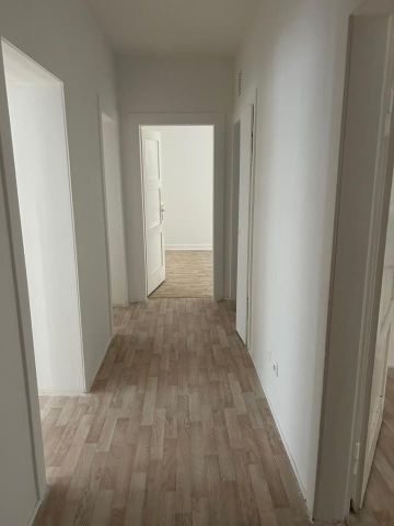 3 Zimmer Wohnung im Erdgeschoss -Hochpaterre- - Photo 5