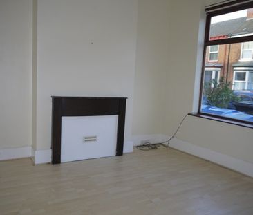 Newly refurbished 4 bed house - Photo 3