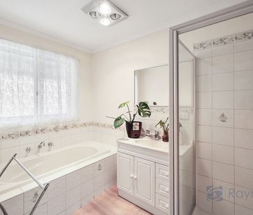 3 BEDROOM HOME WITH SIDE ACCESS AVAILABLE - Photo 3