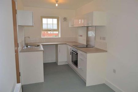 Sundew Avenue, Featherstone, WF7 - Photo 5