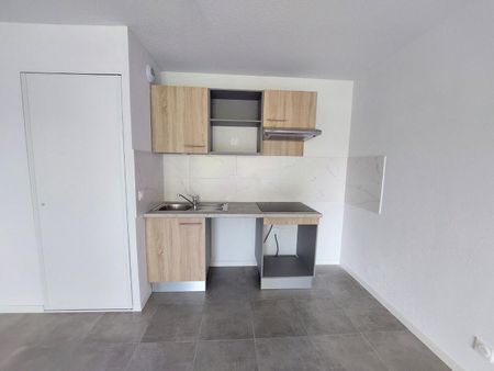 location Appartement T3 DE 60.9m² À BENESSE MAREMNE - Photo 3