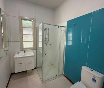 Charming Family Home! - Photo 5