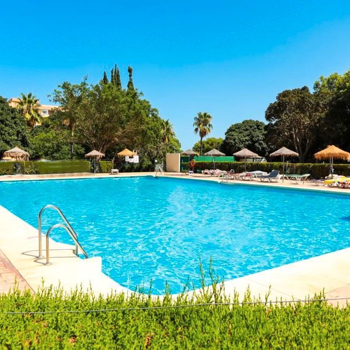 Estudio de alquiler en Avenida Gamonal, Parque de la Paloma - Photo 1