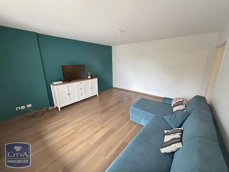 Location Appartement 4 pièces 86m² NEUVILLE SUR SAONE 69250 - Photo 5