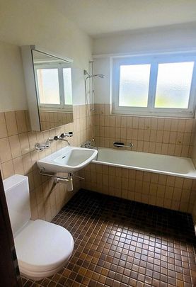 Dachwohnung an ruhiger, grüner Lage im schönen Malters - Photo 1