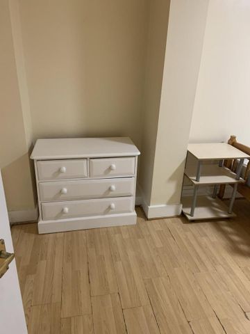 2 bedroom maisonette to rent - Photo 4