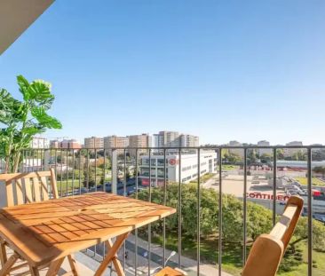 2-bedroom apartment for rent in Lisbon, bills included - Photo 4