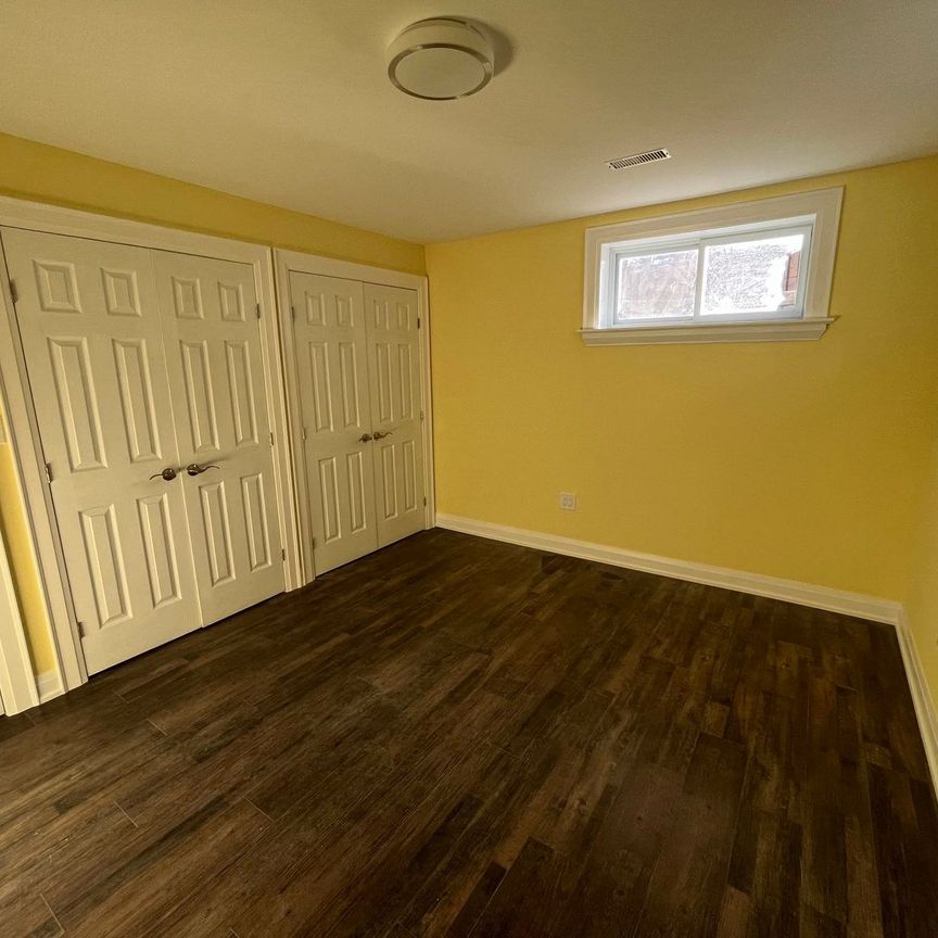 For Lease - 994 Garrard Avenue, Mississauga, Ontario - Photo 1