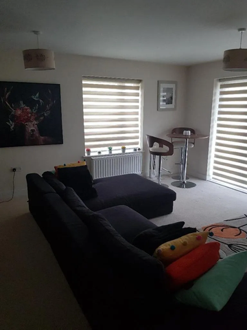 Burnikell House, Reservoir Way - Photo 2