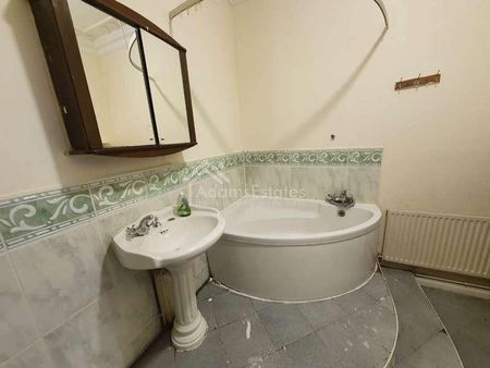 Brewery Lane, Dewsbur, WF12 - Photo 4