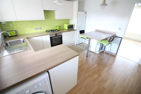 Wordsworth Way, West Drayton - Photo 3