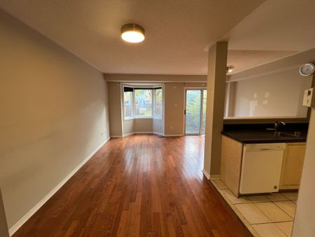For Lease - 4600 Kimbermount Avenue Unit# 89, Mississauga, Ontario - Photo 5