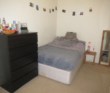 Bournemouth Parker Road Winton, BH9, Dorset - Photo 2