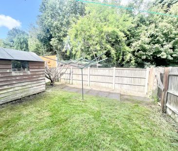 2 bedroom maisonette to rent - Photo 5