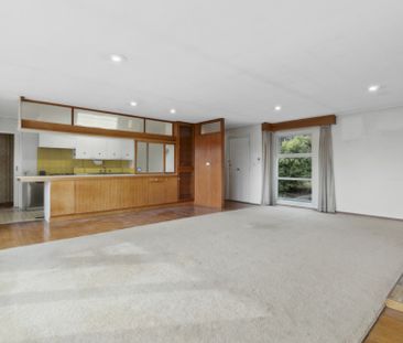 Ideal Location! - Photo 6