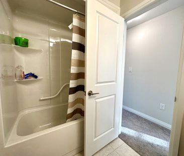 For Lease - 7358 Marvel Drive, Niagara Falls, Ontario - Photo 3