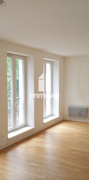 TRIBUNAL - 3 PIECES - 63.23M² - Photo 1