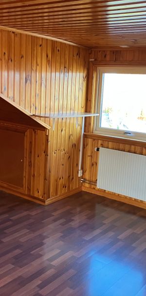 Tunhemsvägen, Trollhättan - Photo 1