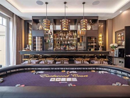 Earlswood Court, Leafy Lane, Solihull, B94 - Photo 3