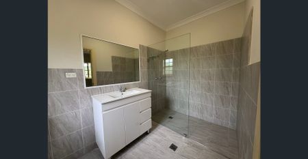 Peace and Privacy - Photo 4