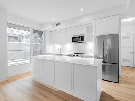 For Lease - 333 Sunseeker Avenue Unit# 138, Innisfil, Ontario - Photo 5