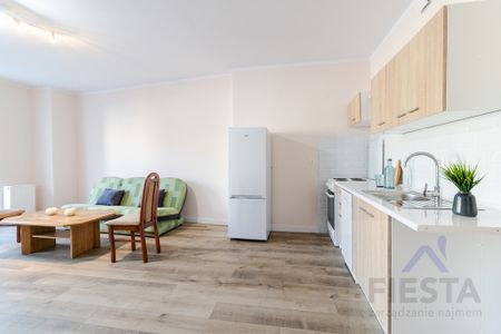 Poznań Poznań-Stare Miasto, ul. Półwiejska - Photo 5