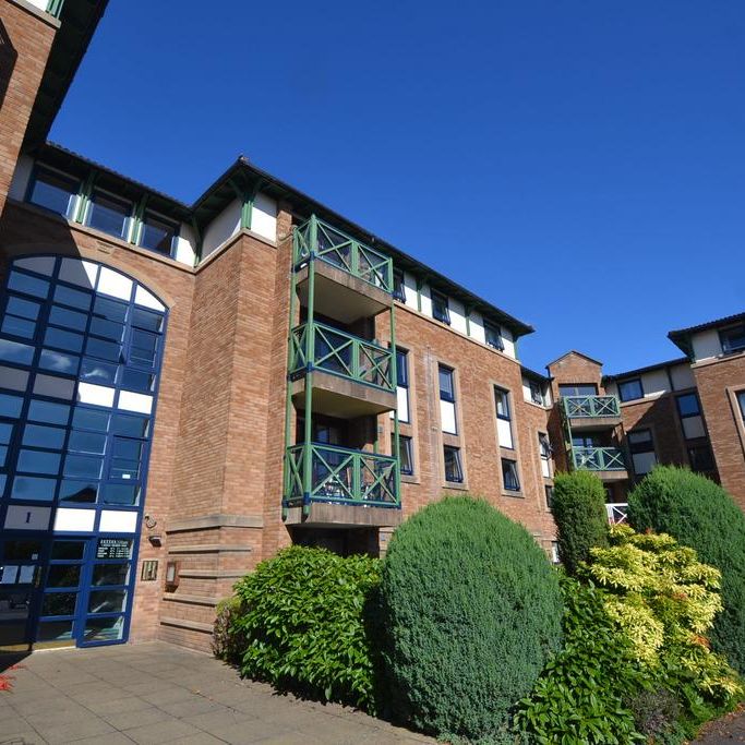 2 bedroom flat to rent - Photo 1