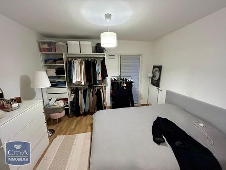 Location Appartement 2 pièces 47m² LE PETIT QUEVILLY 76140 - Photo 3