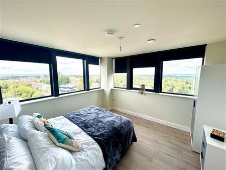 3 bedroom apartment to rent - Photo 3