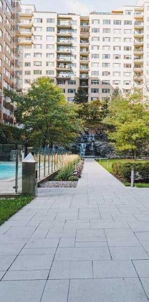 Bachelor - 3450 Rue Drummond, Montréal - Photo 1