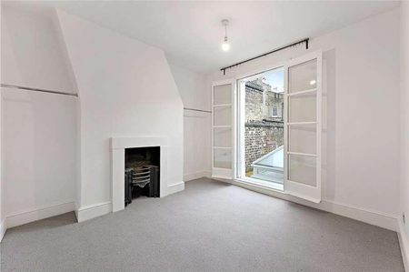 Portobello Road, London, W11 - Photo 5