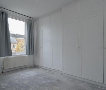 2 bedroom semi-detached house to rent - Photo 5