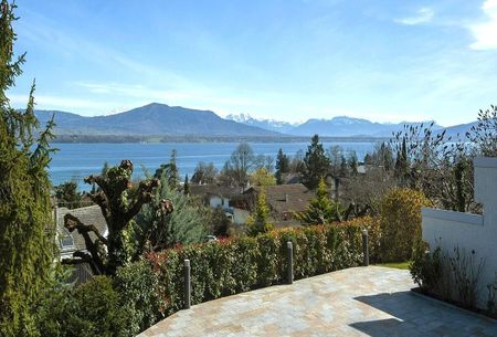 Propriété avec magnifique vue sur le lac, les Alpes et le Mont-Blanc - Photo 3