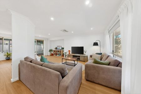 Prestigious Manning Living, Fully Furnished and Move In Ready - Photo 5