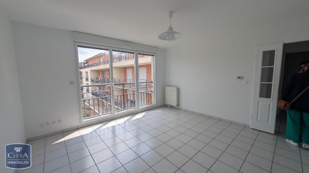 Location Appartement 3 pièces 63m² FECAMP 76400 - Photo 3