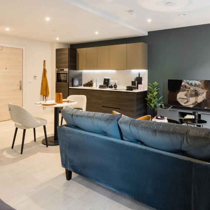 Studio to rent - Photo 1