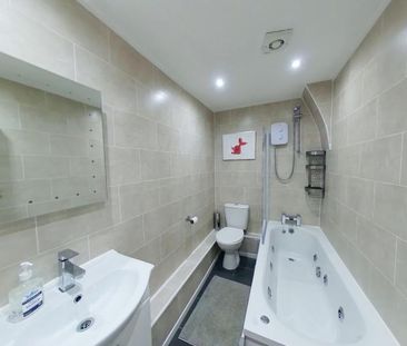 1 bedroom in a house share to rent - Photo 5