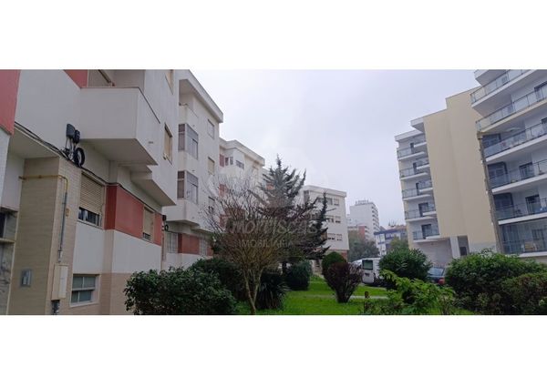 Apartamento T3 em Lisboa