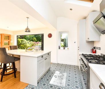 5 bedroom detached house to rent - Photo 6