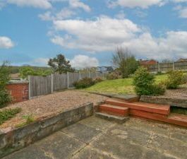 2 BEDROOM Bungalow - Detached - Photo 3