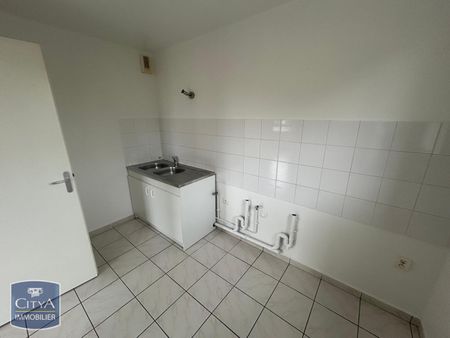 Location Appartement 3 pièces 64m² BEAUVAIS 60000 - Photo 4