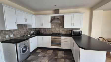 77, A The Green, F92KD57, Letterkenny - Photo 3