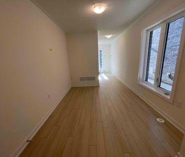 For Lease - 76 Riley Reed Lane, Richmond Hill, Ontario - Photo 6
