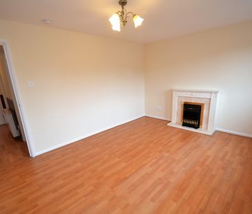 2 bed flat to rent in Bobbins Gate, Paisley, PA1 - Photo 3