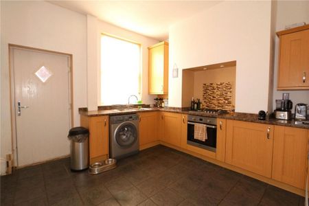 2 bedroom terraced house to rent - Photo 5