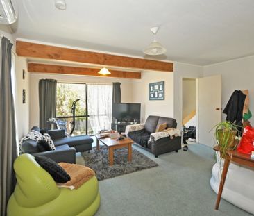 Karori Four Bedrooms - Photo 3