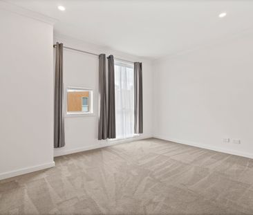 Fantastic Home, So Much To Offer! - Photo 6