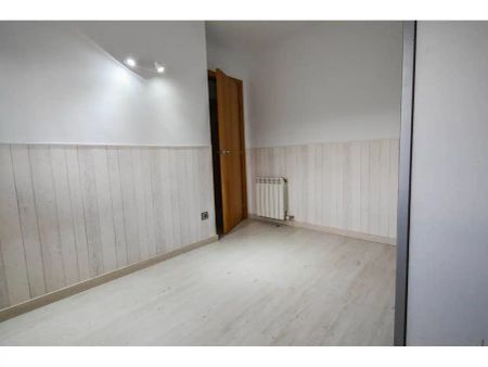 Piso de alquiler en Calle Praga, Can Llong - Photo 4