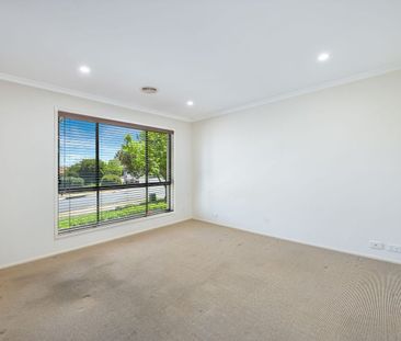 47 Unwin Avenue, Jerrabomberra, NSW 2619 - Photo 6