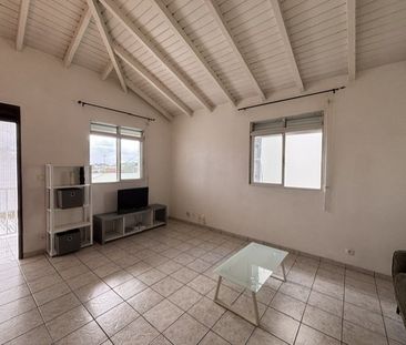 Location Appartement 2 pièces 57m² LE GOSIER 97190 - Photo 1